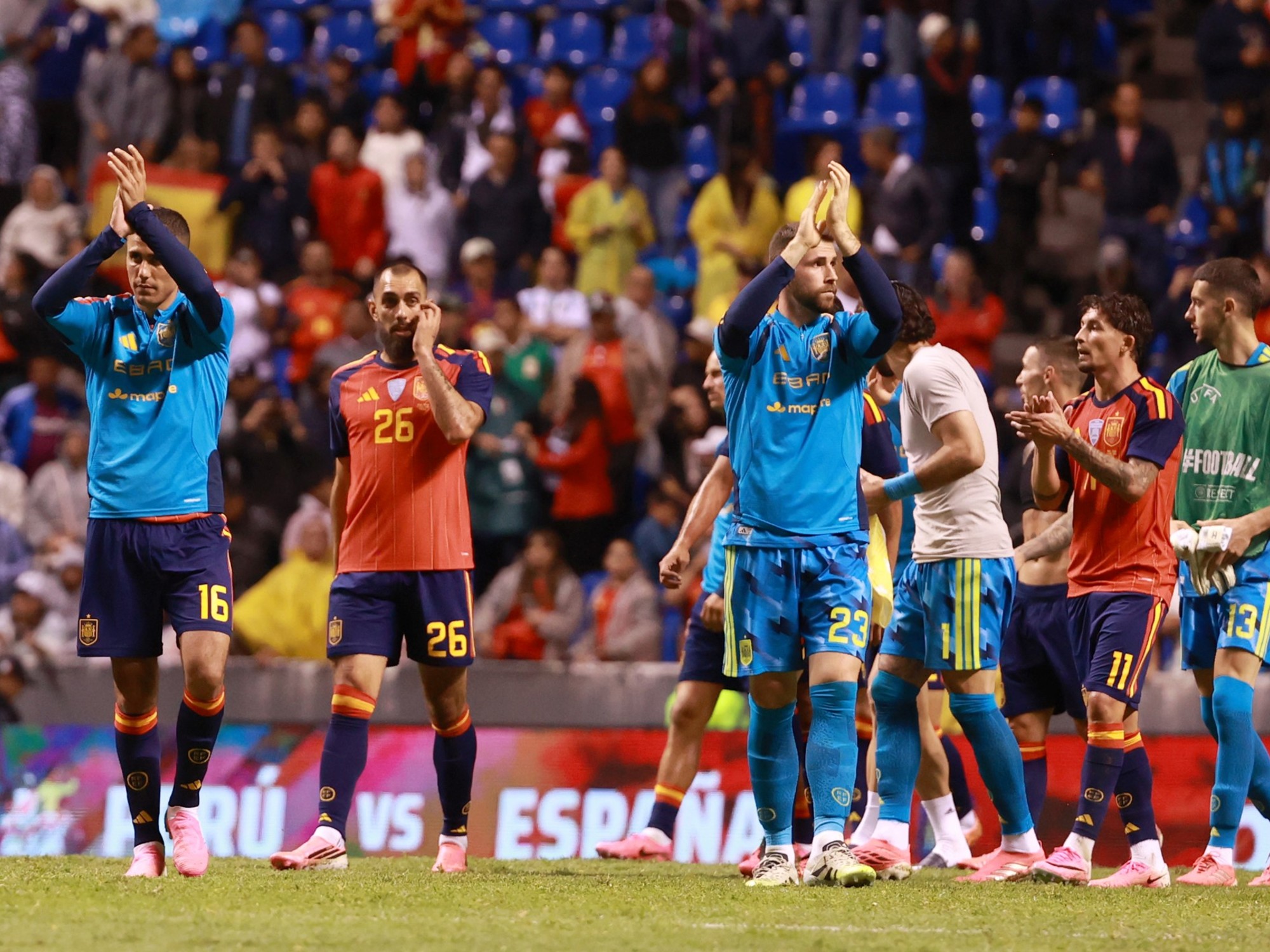 España ajusta piezas: triunfo ante Perú con la mira puesta en el Mundial 2026