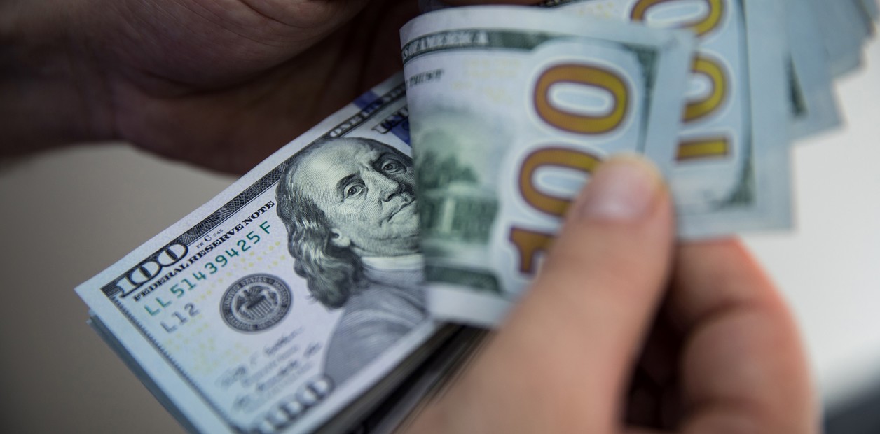 El dólar cripto marca el ritmo financiero: a cuánto opera este martes y por qué se distancia del blue