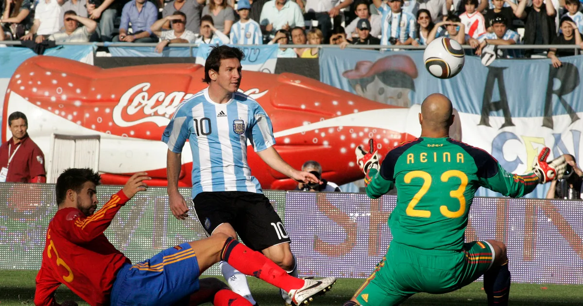 Argentina vs España: una enorme historia entre dos selecciones con lazos de sangre y una final única