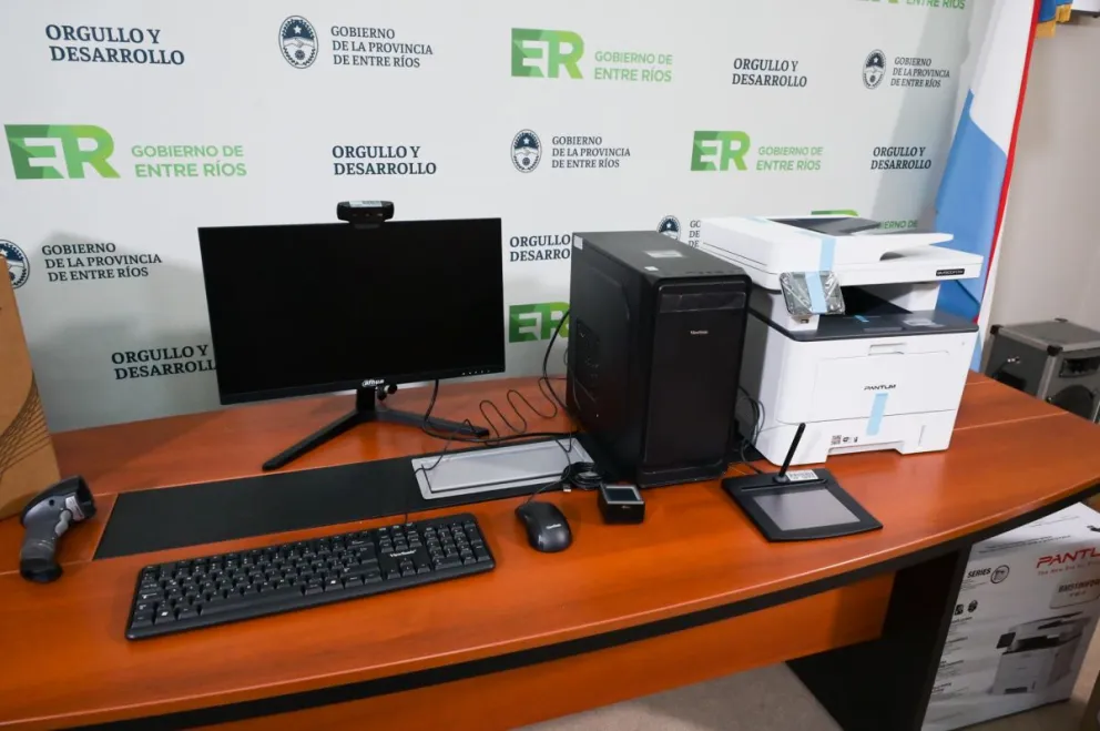 Entre Ríos incorporó equipamientos tecnológicos para la emisión del nuevo DNI