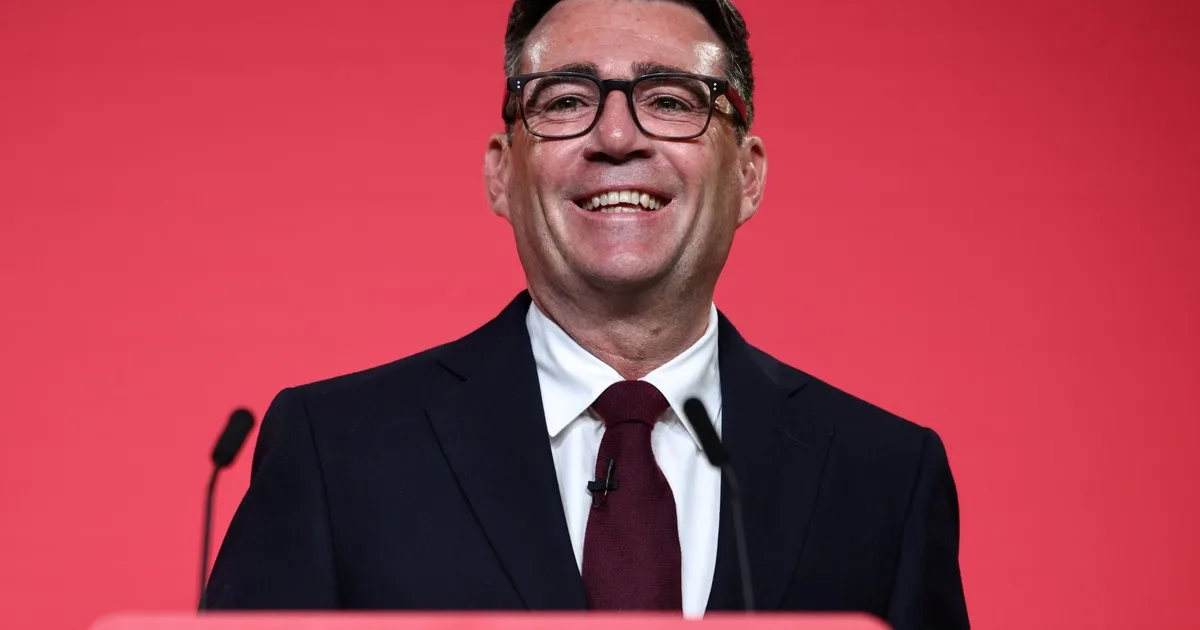 De Mánchester a Downing Street: Andy Burnham, "coronado" nuevo líder laborista, promete una nueva era