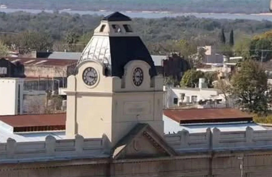 La Universidad de Concepción del Uruguay se prepara para la visita del Papa León XIV