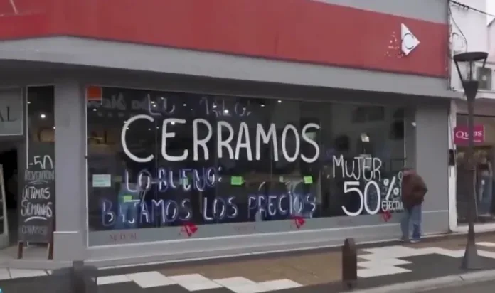 Gualeguaychú: una comerciante debió cerrar su local por la crisis económica