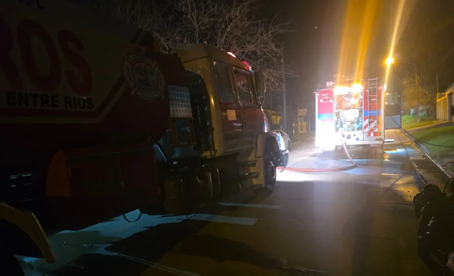 Incendio destruyó un departamento estudiantil en Concepción del Uruguay