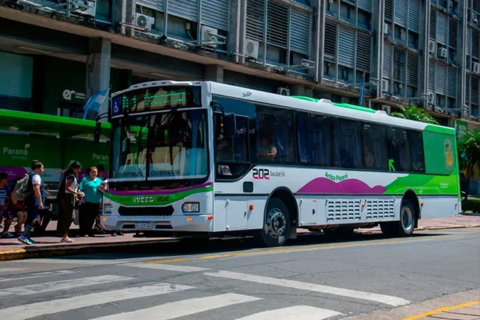 Paraná: modifican recorridos de dos líneas de colectivos por obras en calle Córdoba