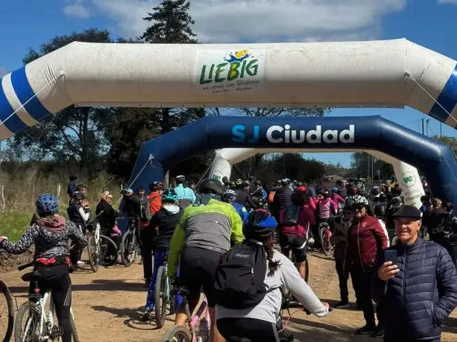 Exitosa jornada de cicloturismo en el Parque Nacional El Palmar