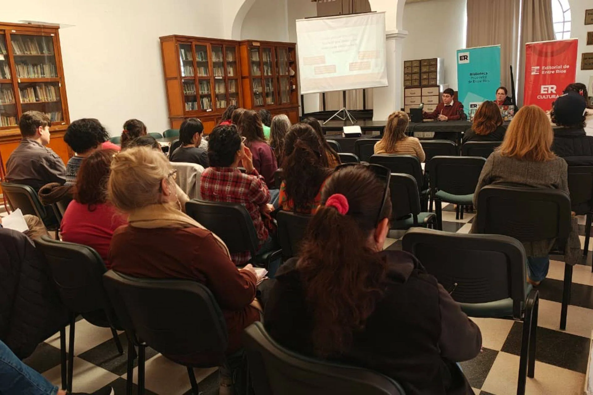 Abrieron la inscripción para nuevos microseminarios de literatura entrerriana
