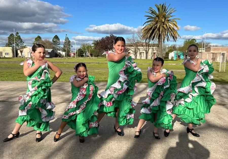 Alumnas de Pronunciamiento participaron del festival de la escuela Fusión Andaluz
