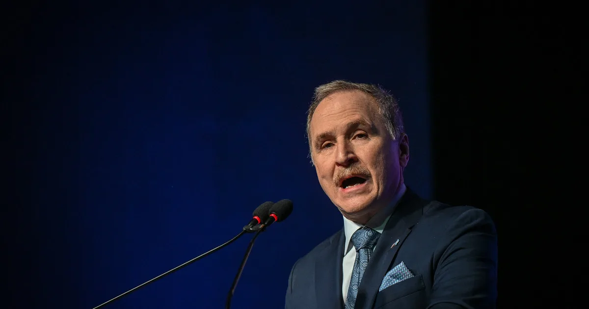 Peter Lamelas busca el retorno de Argentina al programa de exención de visas de Estados Unidos