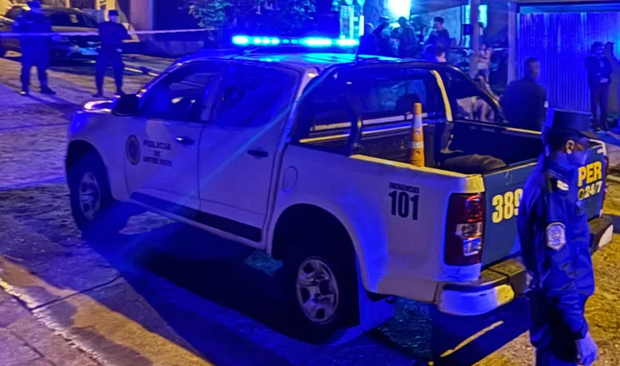 Violento choque en Colón: una mujer resultó gravemente herida