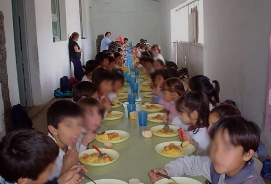 El STJ de Entre Ríos amplió la obligación estatal de garantizar alimentación saludable en comedores escolares