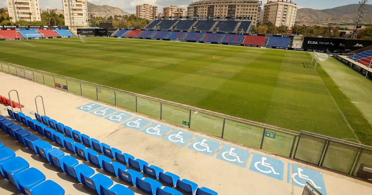 Lionel Messi adquiere el CD Eldense y expande sus inversiones en el fútbol español