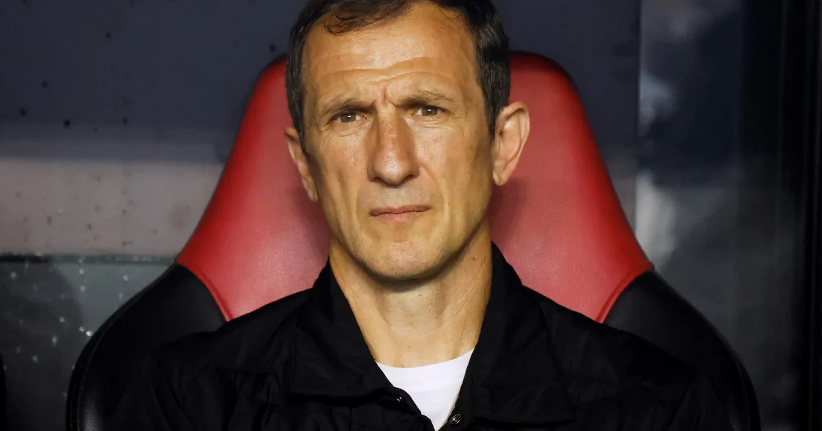 Arruabarrena confirmó la lesión de Velasco y pidió proteger a la joya de Boca