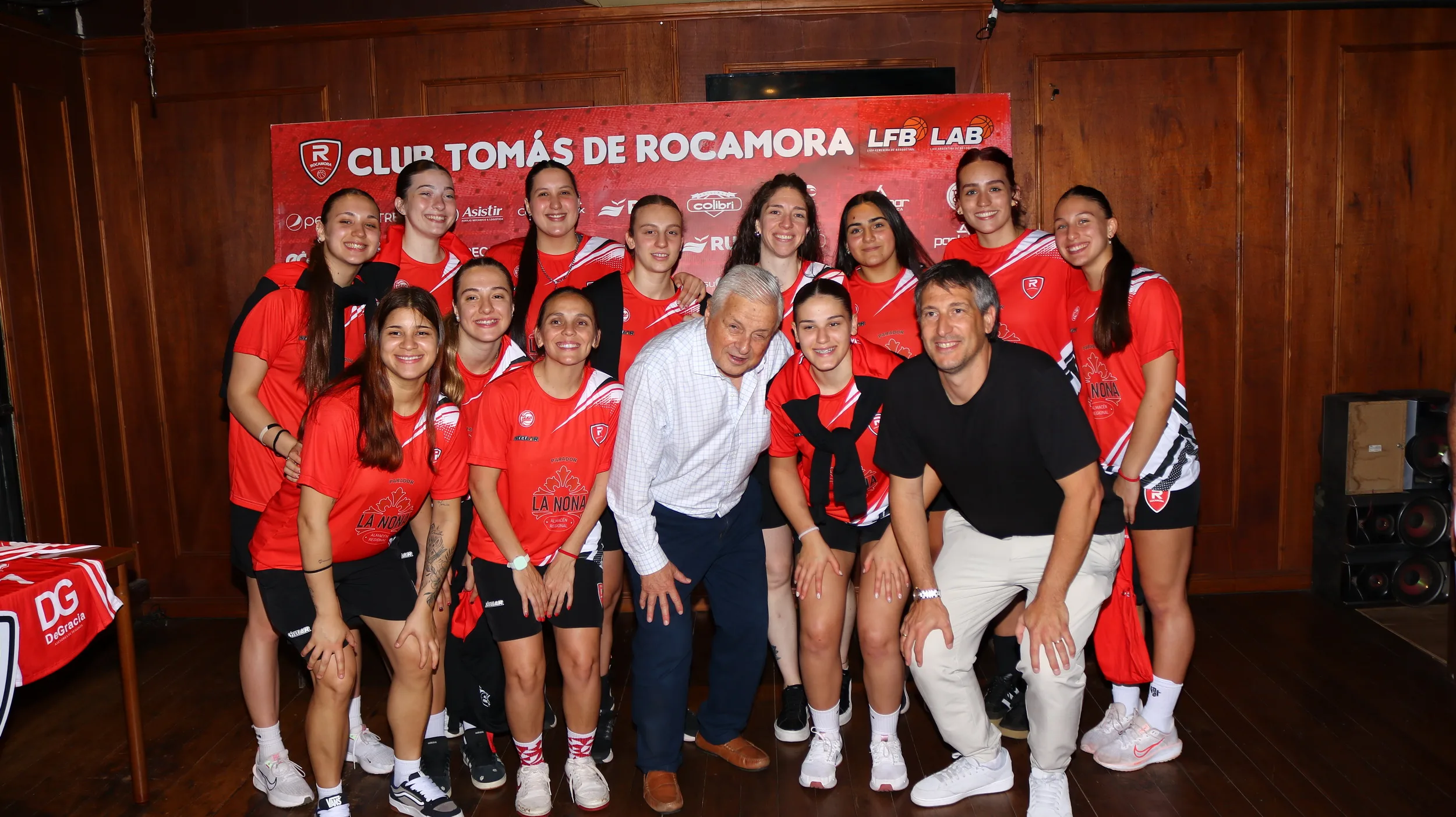 Rocamora presentó sus planteles para la Liga Argentina y la Liga Femenina