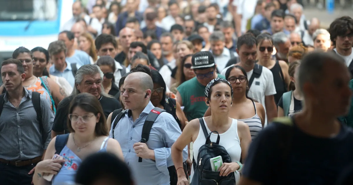 Salarios y paritarias: el impacto de la inflación en los gremios durante la gestión Milei