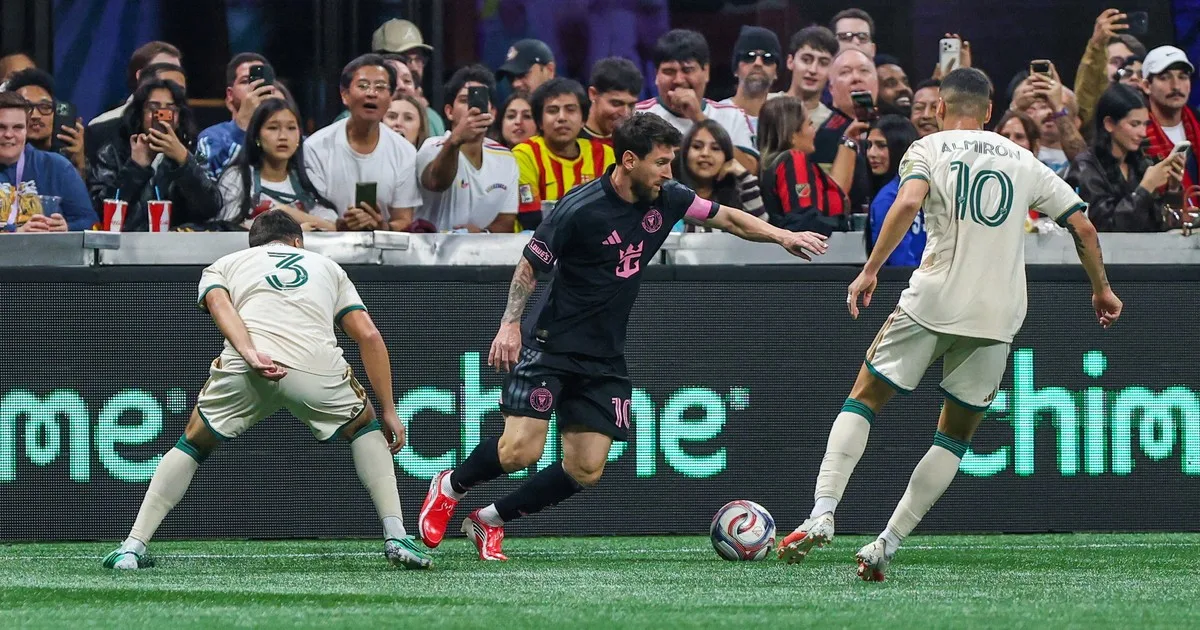 Messi brilla con un doblete en la victoria del Inter Miami ante Atlanta United