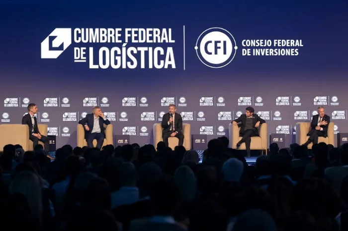 Frigerio presentó una agenda de infraestructura y competitividad en la Cumbre Federal de Logística
