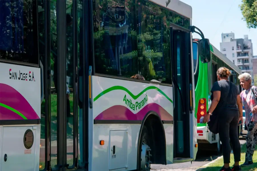 Paraná: ocho líneas de colectivos modifican sus recorridos por obras