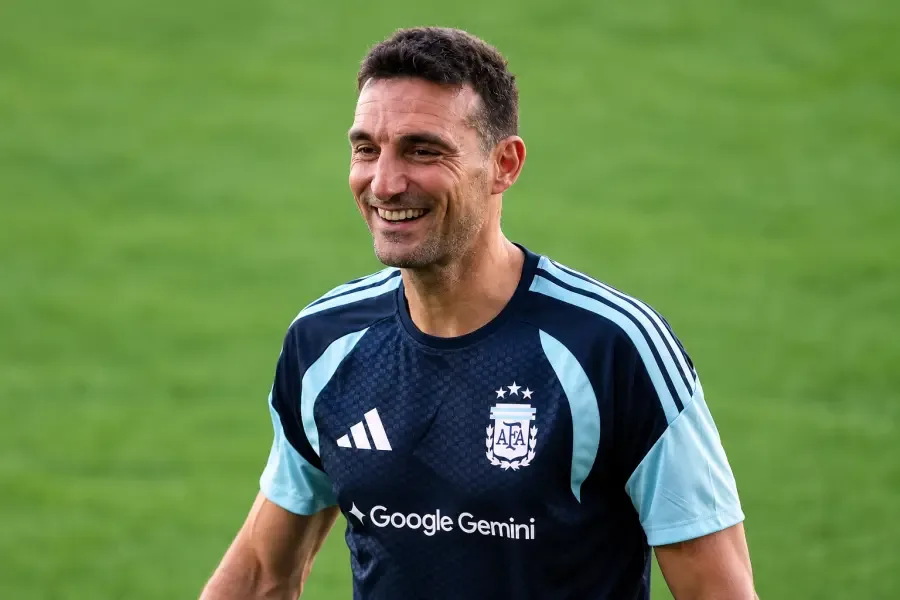 Lionel Scaloni acordó su continuidad al frente de la Selección Argentina hasta 2030