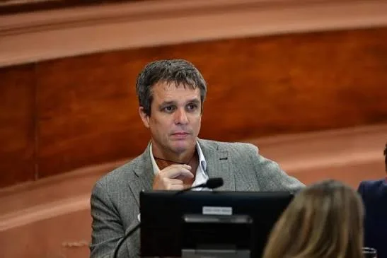 Enrique Cresto se posiciona para la gobernación de Entre Ríos en 2027
