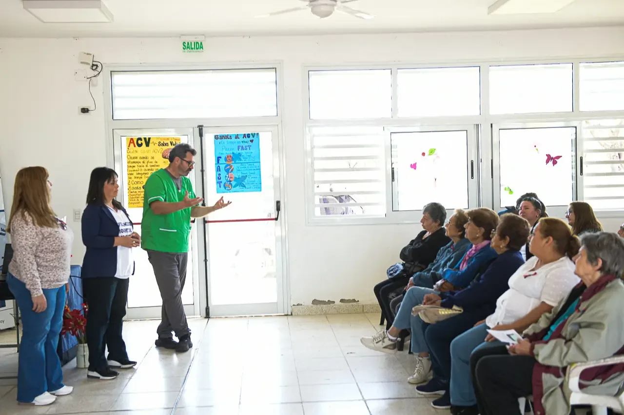 Jornada de prevención de ACV para adultos mayores en Paraná