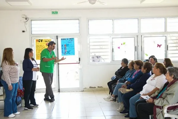 Promueven la prevención del ACV en adultos mayores de Paraná