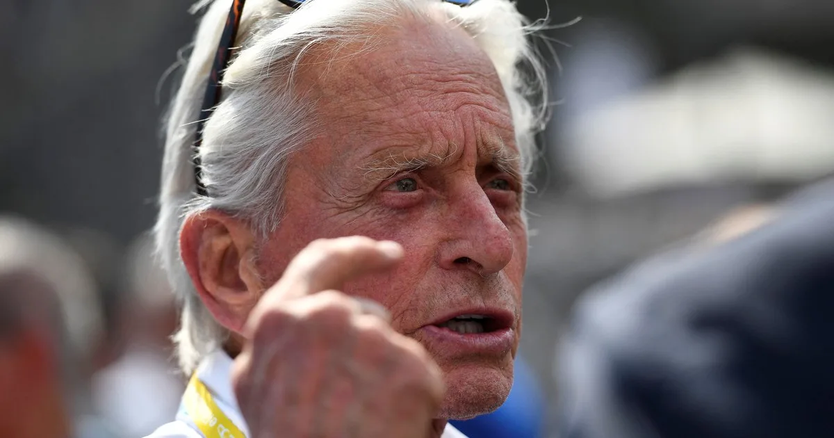Michael Douglas reflexiona sobre su trayectoria y la sombra de su padre