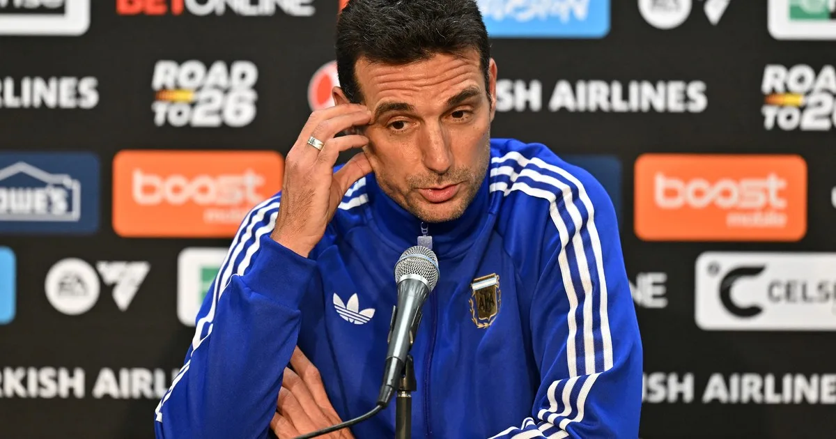 Selección Argentina: qué dice el reglamento del Mundial 2026 sobre el reemplazo de Balerdi y las opciones que analiza Scaloni

